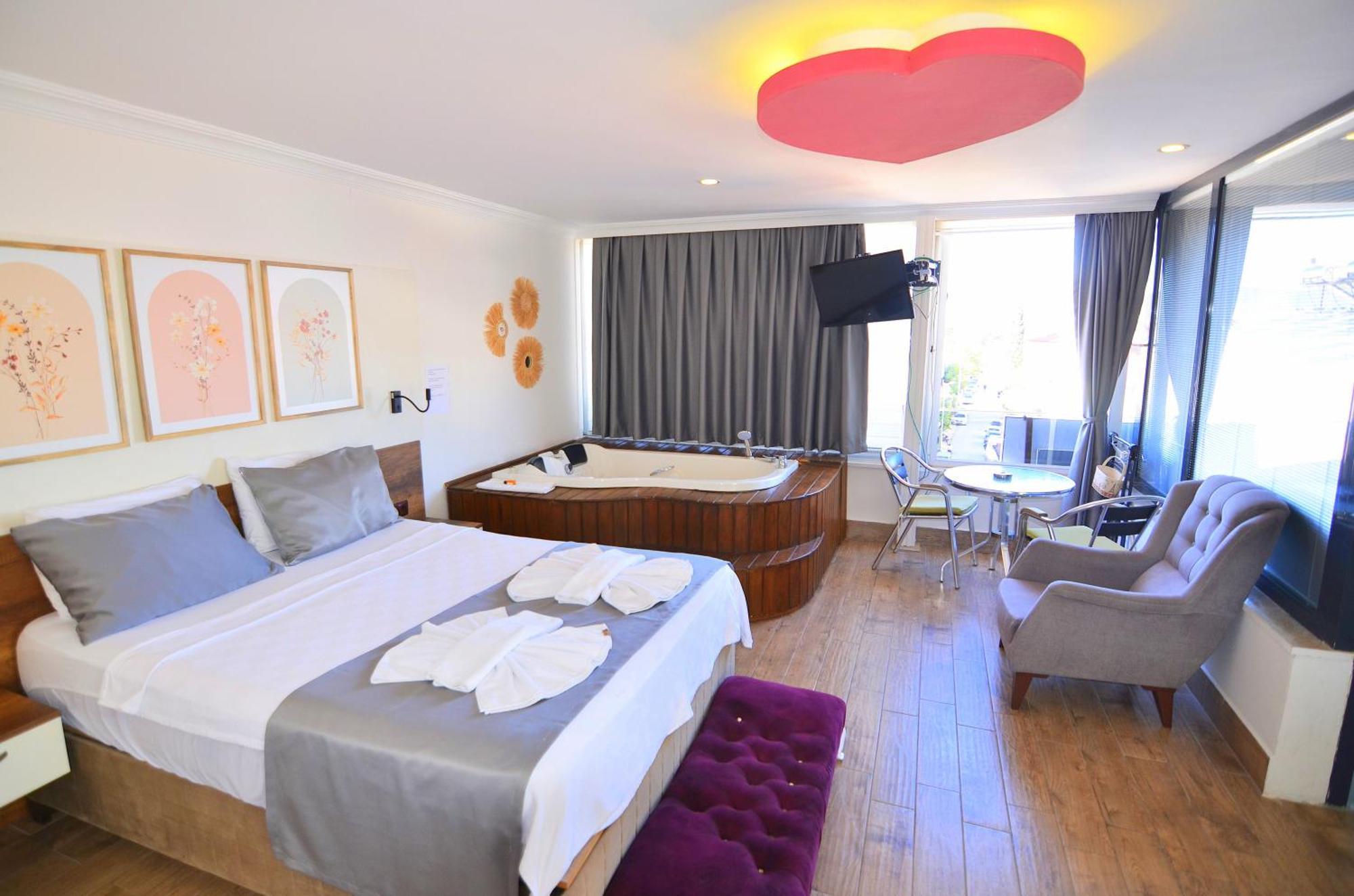 Mykonut Apart Hotel Fethiye Exterior foto